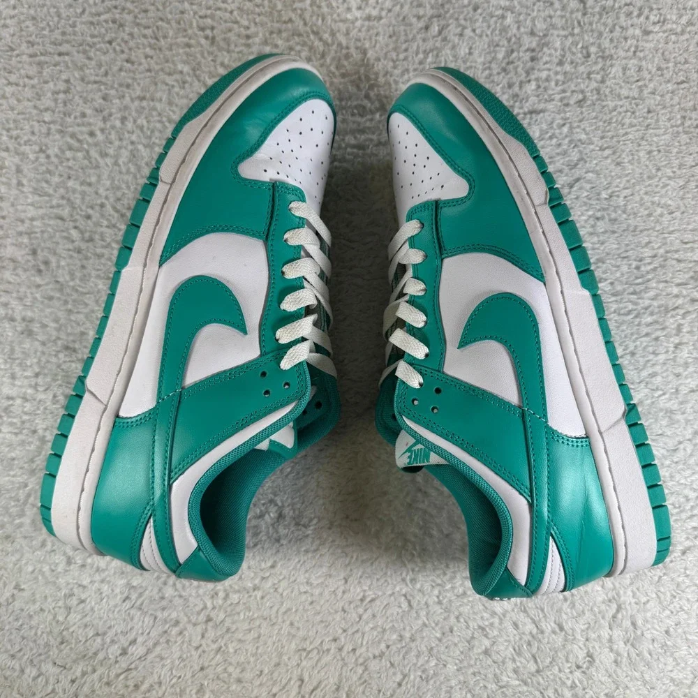 Nike Dunk Low Shoes Mens Size 9 Green White Clear Jade Sneakers Shoes Clean